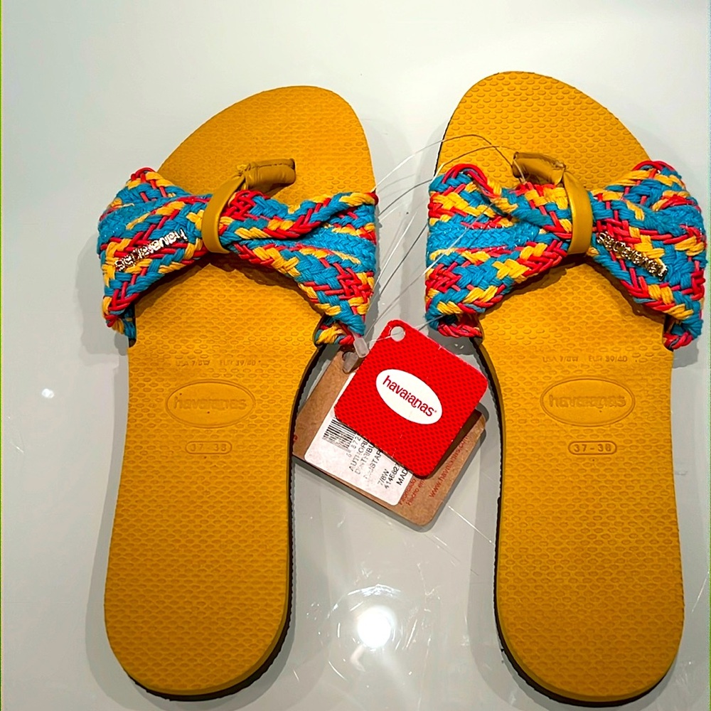 NWT Havaianas Women's You St. Tropez Made in Brazil ( Size 7/8W)